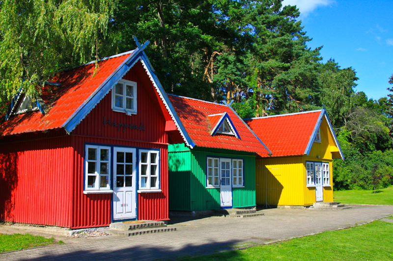 Casas de pescadores de colores en Nida